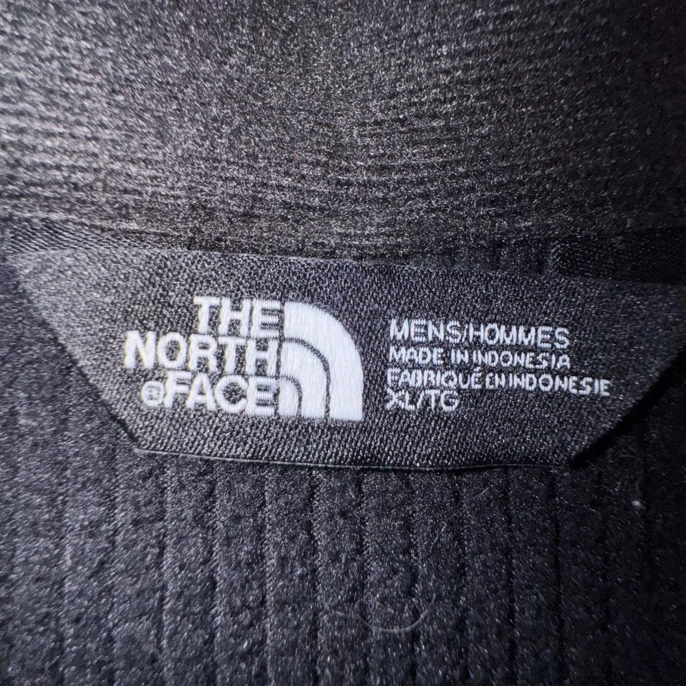 The North Face Mens XL Mountain Peaks 1/4 Zip Pullover Black Thermal Fleece logo